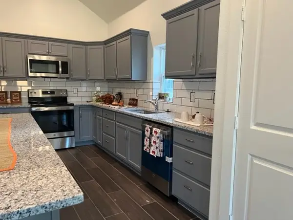 3830 Mcdougal Street, Greenville, TX 75401