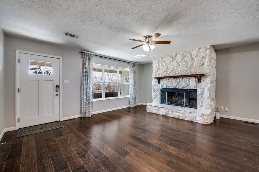 305 E 3rd Street, Prosper, TX 75078 - #3