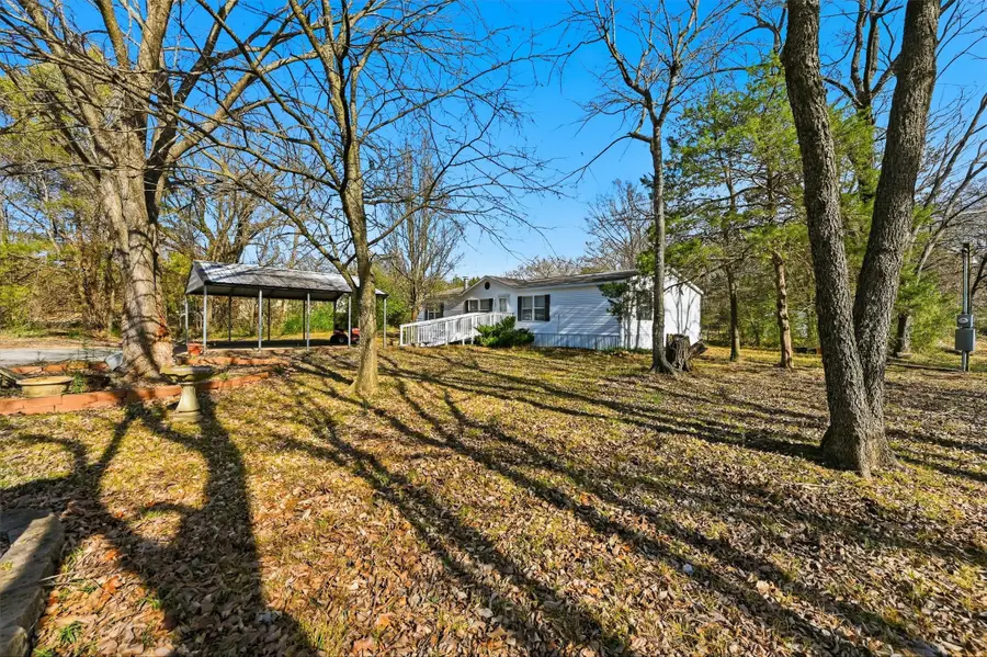 227 Sheryl Lane, Denison, TX 75021 - Image #3