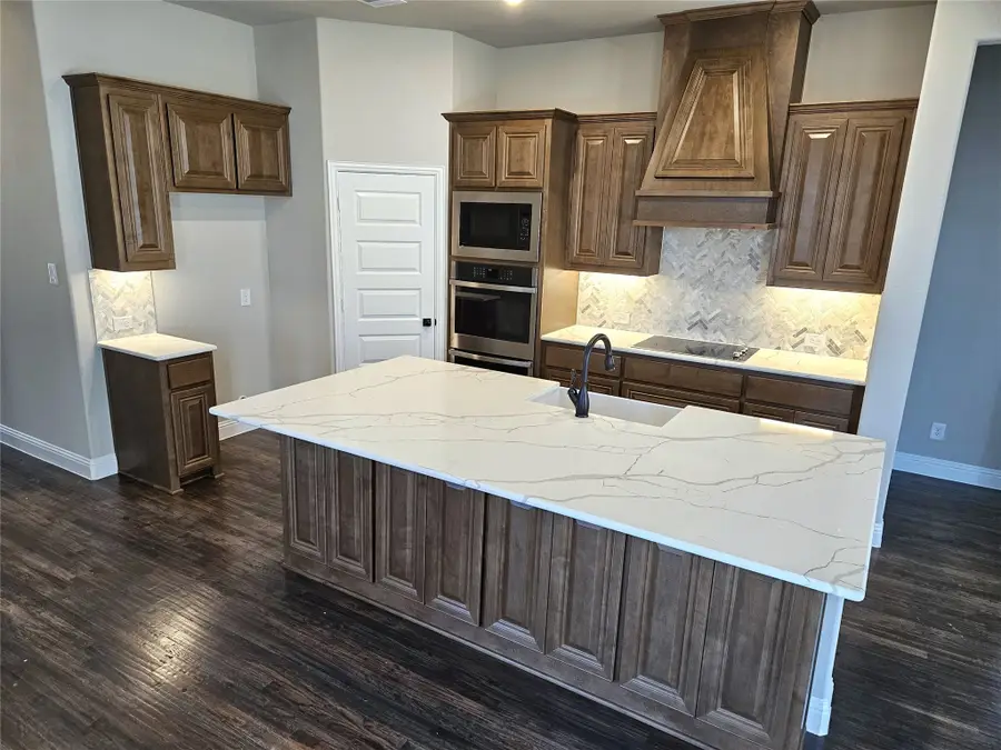 2716 Silo Lane, Van Alstyne, TX 75495 - Image #2