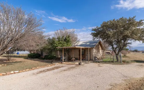 100 Briarcrest, Early, TX 76802