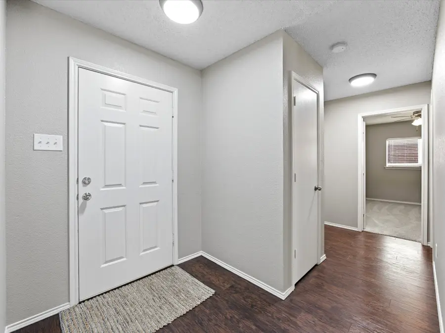 118 Jefferson Drive, Venus, TX 76084 - #2