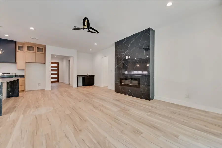 1318 Nokomis Avenue, Dallas, TX 75224 - Image #2