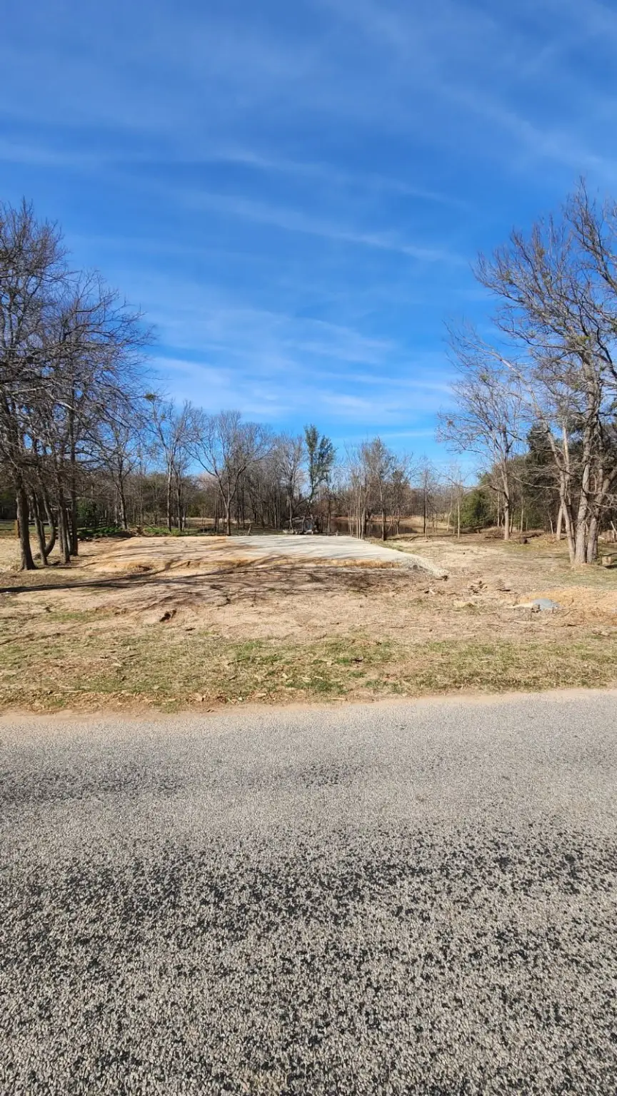 406 Shady Grove Drive, Granbury, TX 76049 - Image #2