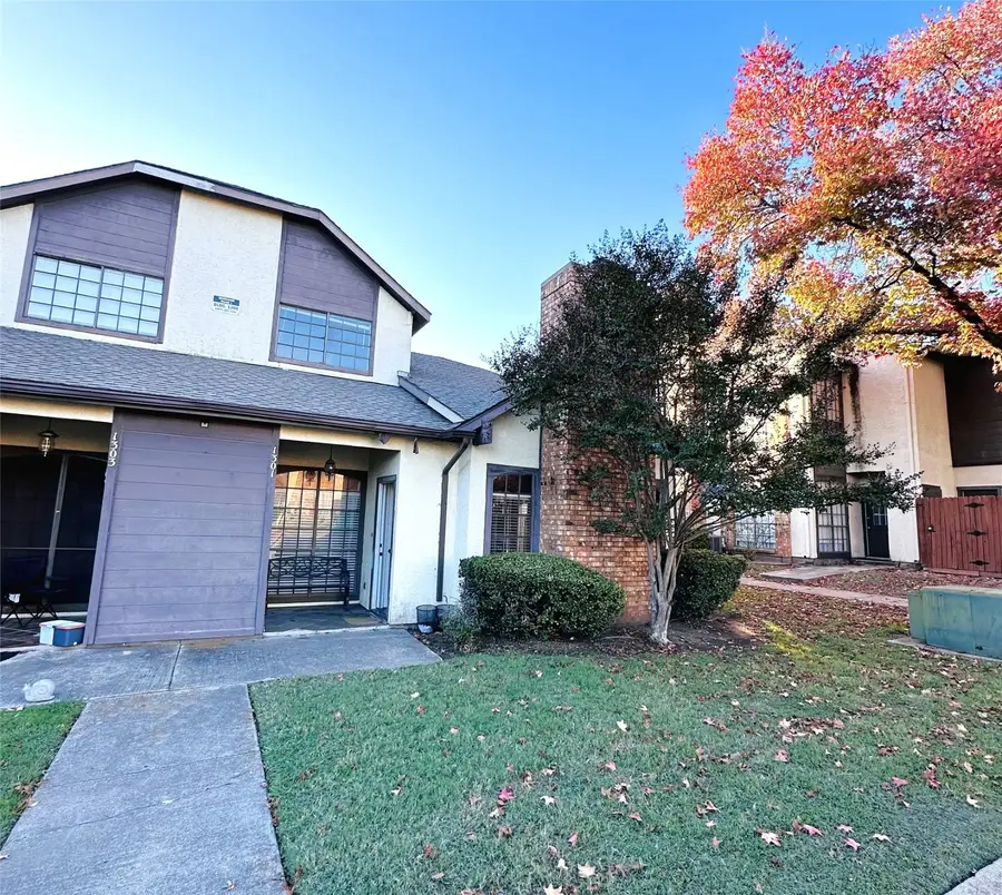 611 Oriole Boulevard #1301, Duncanville, TX 75116 - Image #3