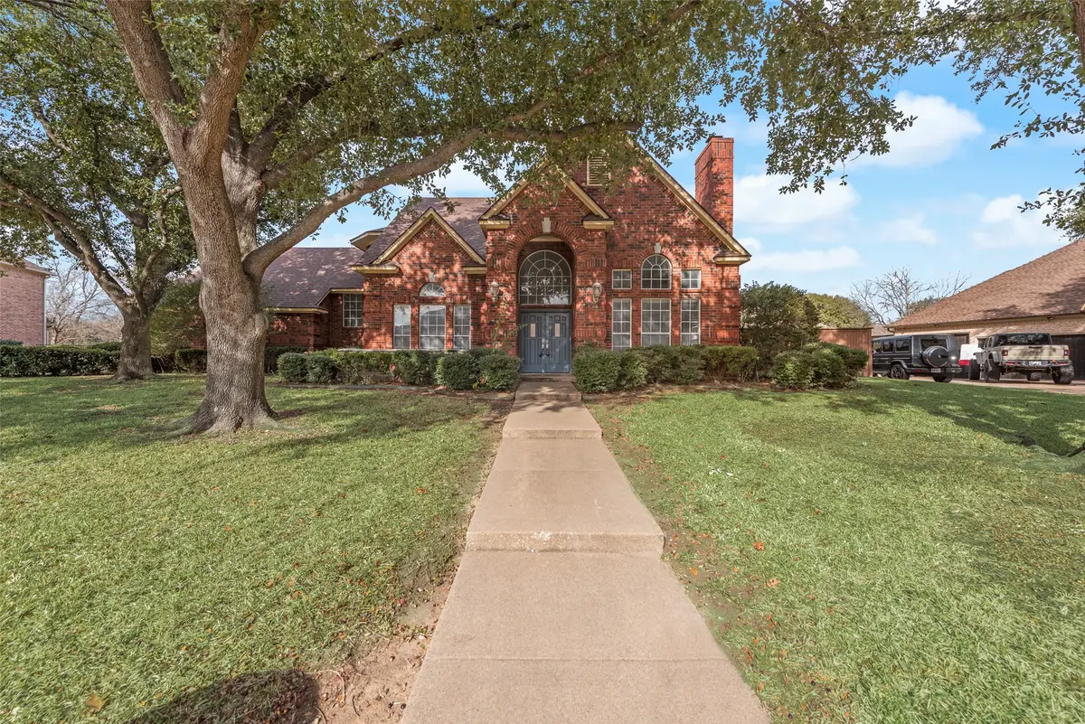 614 Portofino Drive, Arlington, TX 76012 - Image #1