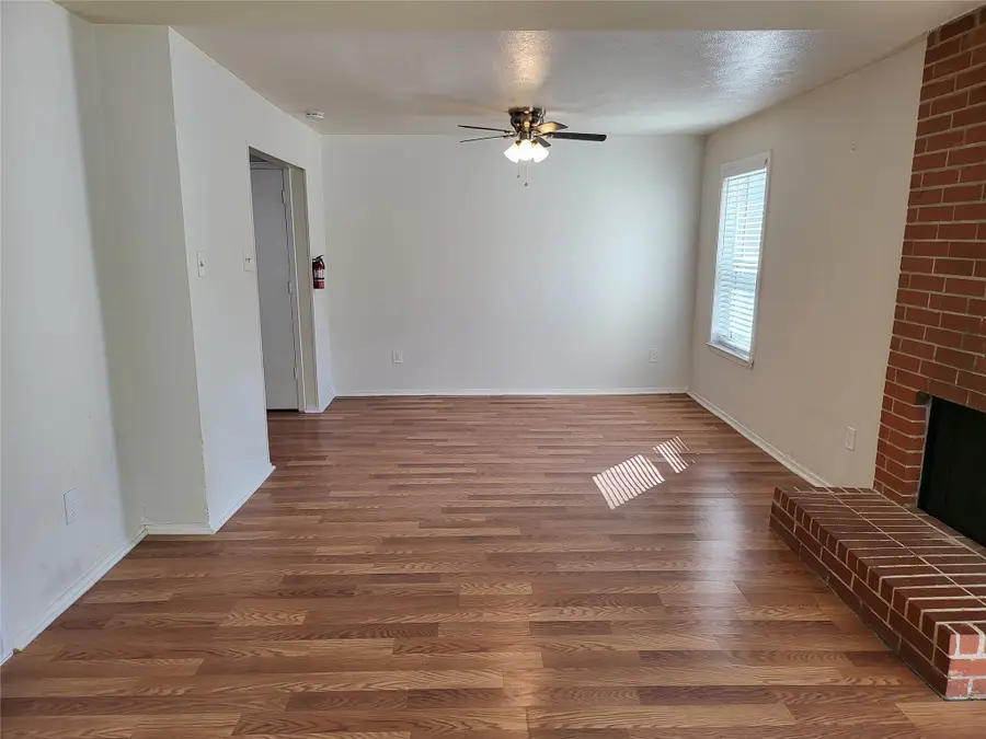 6900 Skillman Street #111, Dallas, TX 75231 - Image #2