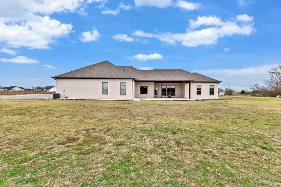 580 County Road 3422, Wills Point, TX 75169 - Image #2