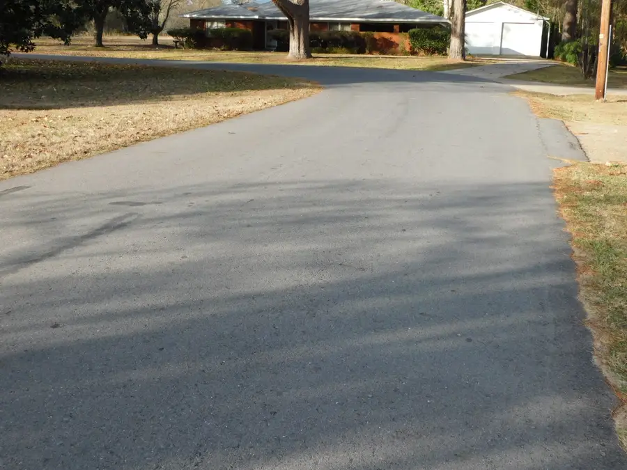 604 NW 7th Street, Springhill, LA 71075 - Image #3