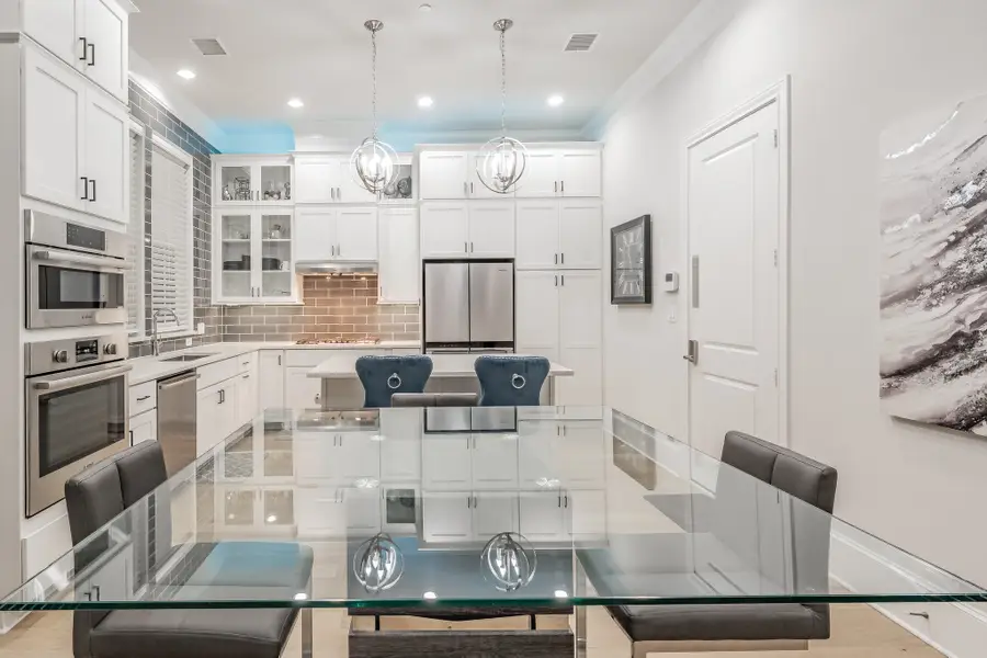 7333 Valley View Lane #902, Dallas, TX 75240 - Image #3