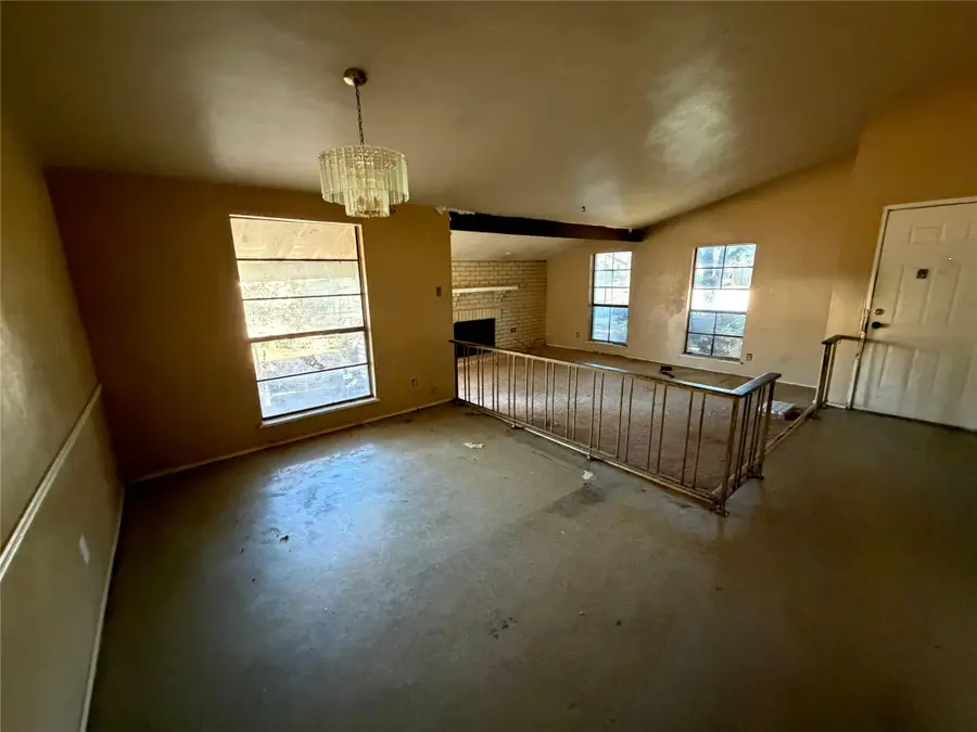 7200 Timber Trail, Fort Worth, TX 76134 - Image #3