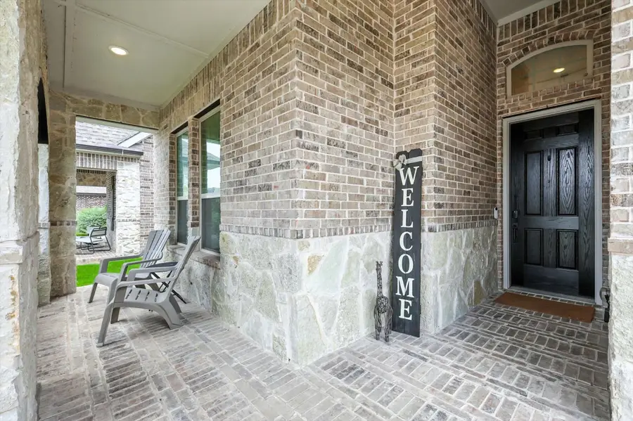 4958 Stornoway Drive, Flower Mound, TX 75028 - Image #3