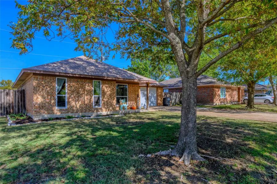 410 E Hazelwood Street, Princeton, TX 75407 - Image #2