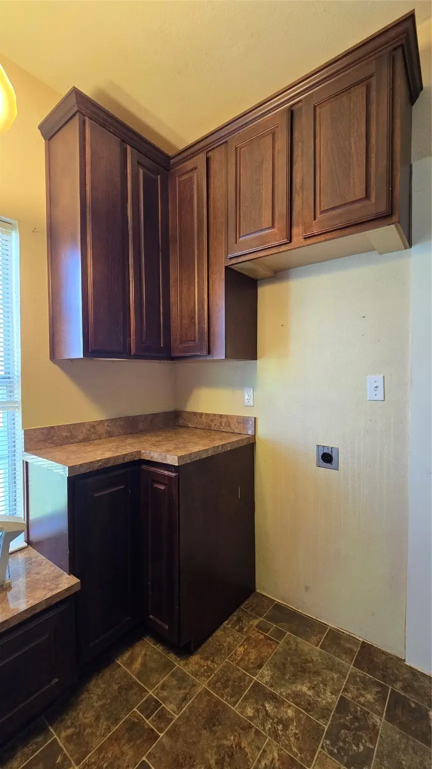 204 W Crossmain, Milford, TX 76670 - Image #2