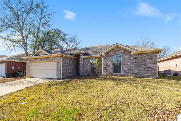 334 River Oaks Lane, Canton, TX 75103