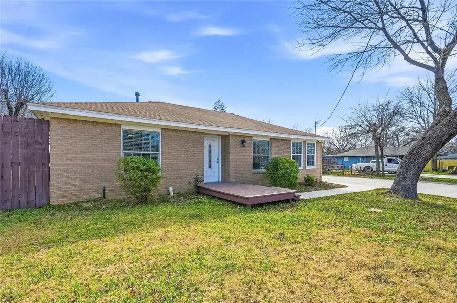 1912 Rayburn Avenue, Mesquite, TX 75149 - Image #2