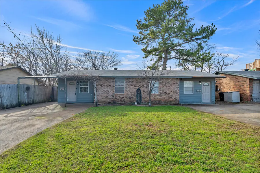 210 Slaughter Street, Arlington, TX 76011 - Image #2