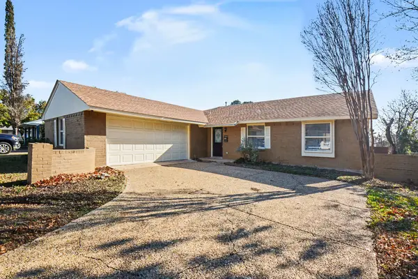 918 Sleepy Hollow Drive, Garland, TX 75043