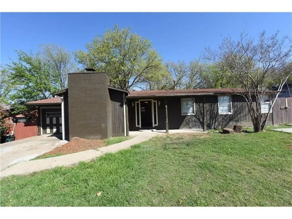 6012 Cowden Street, Lake Worth, TX 76135 - Image #1