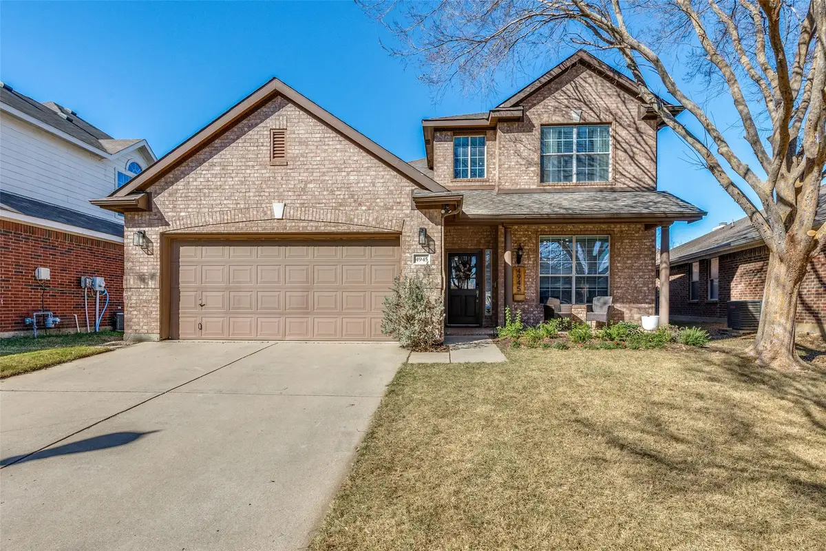 4945 Bacon Drive, Fort Worth, TX 76244 - Image #1