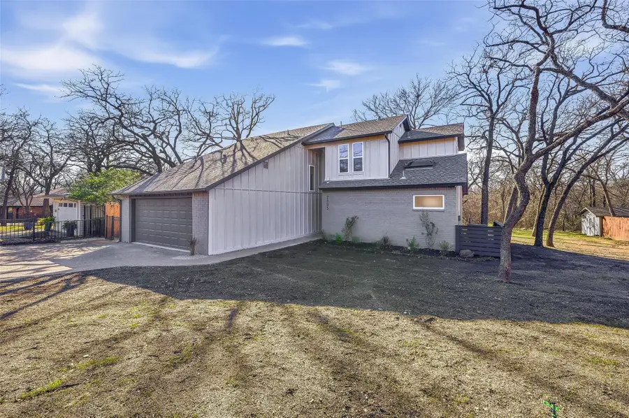 2005 Shoreline Drive, Flower Mound, TX 75022 - Image #2