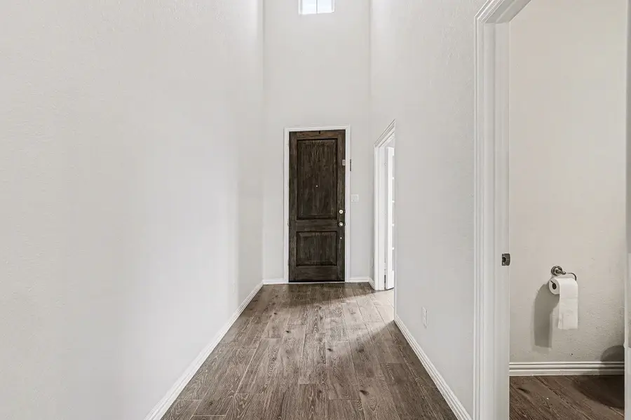 10233 Fulgham Drive, Fort Worth, TX 76131 - Image #2