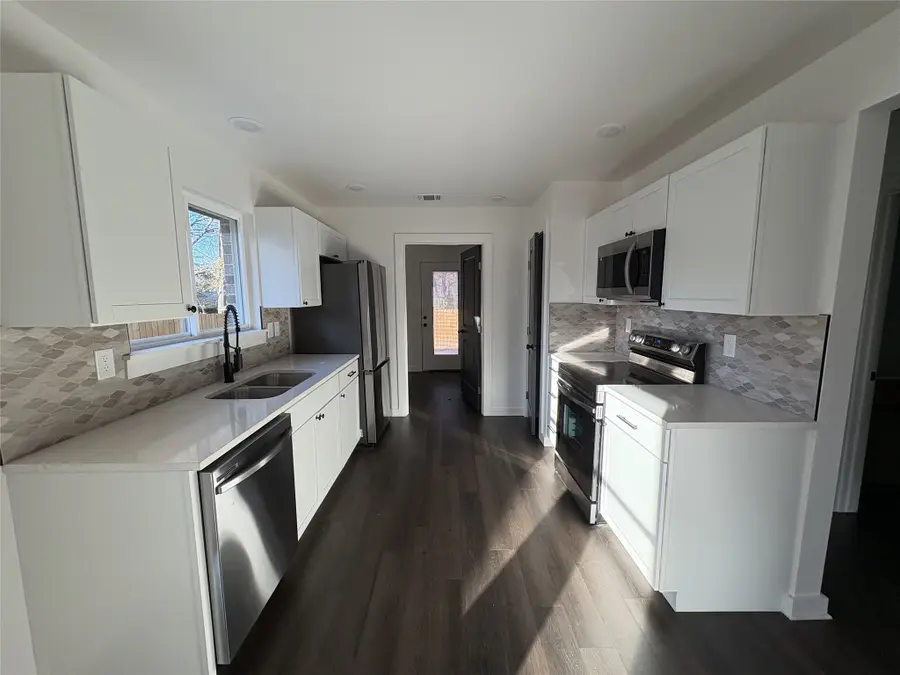 515 Giraud, Mineola, TX 75773 - Image #3