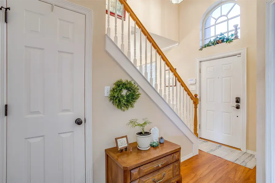 435 Arbor Lawn Drive, Burleson, TX 76028 - Image #3