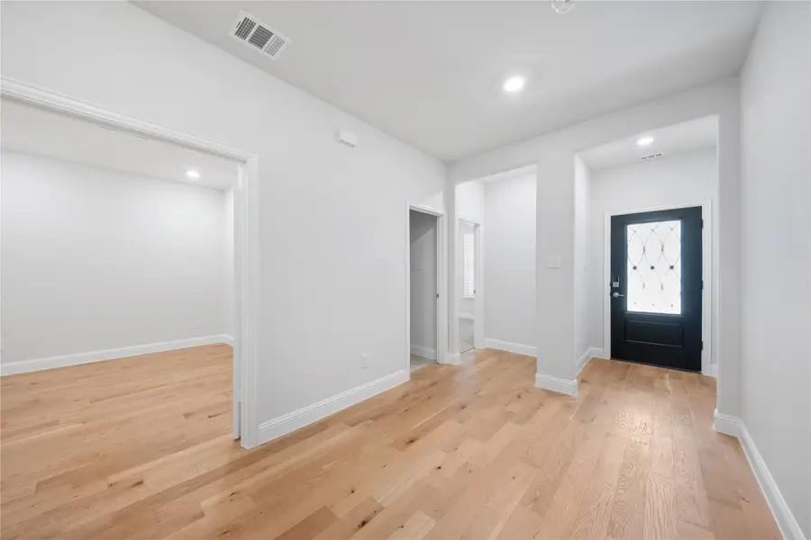 7854 Bayside Drive, Rowlett, TX 75088 - Image #2