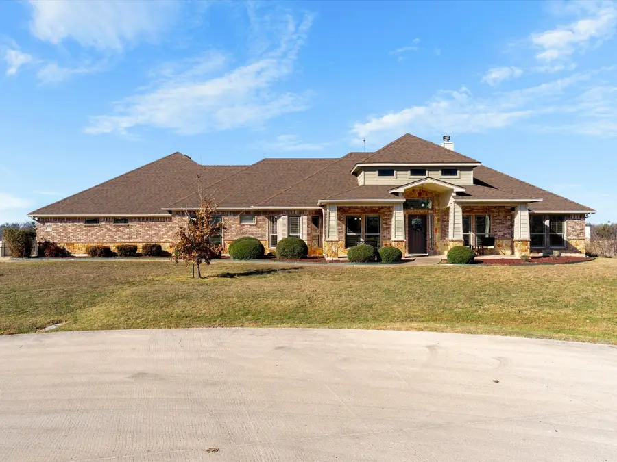 1311 Roe Helm Circle, Rhome, TX 76078 - Image #2