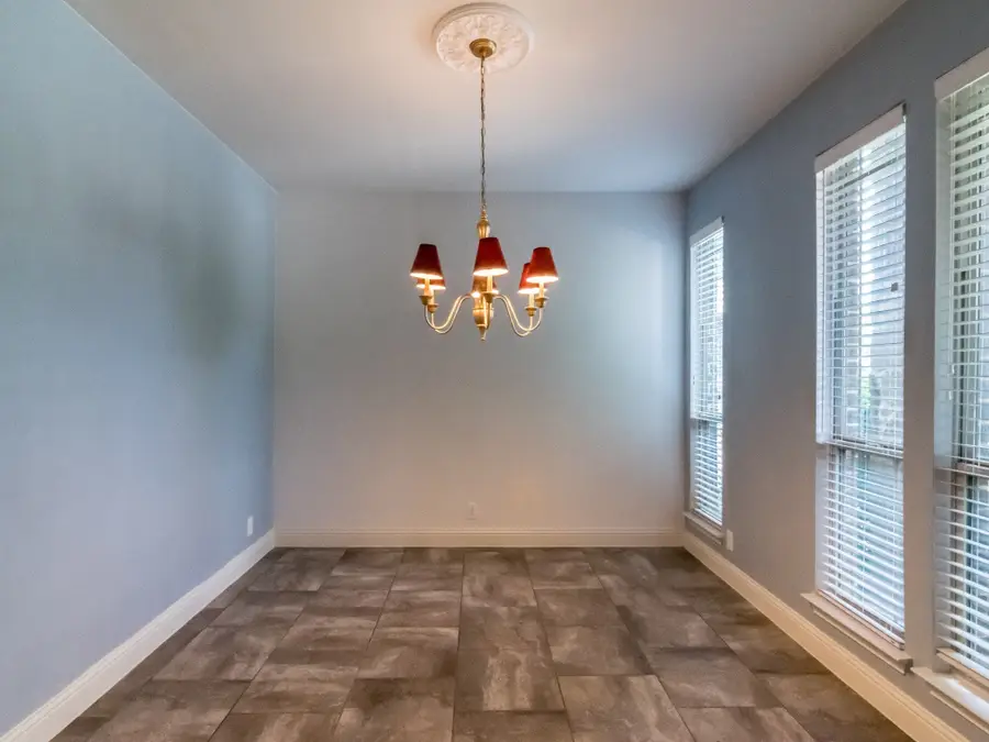 928 Freesia Drive, Little Elm, TX 75068 - Image #3