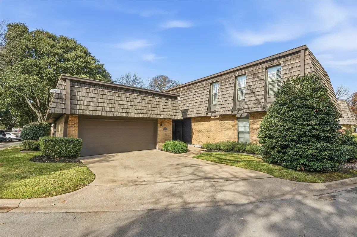 3016 Tanglewood Park E, Fort Worth, TX 76109 - Image #1