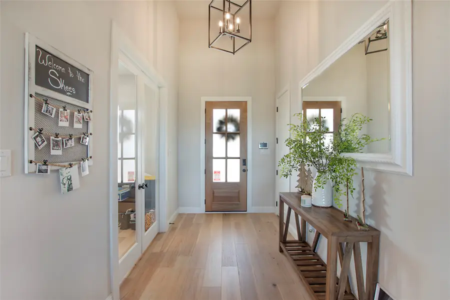 804 Lexington Lane, Nevada, TX 75173 - Image #2