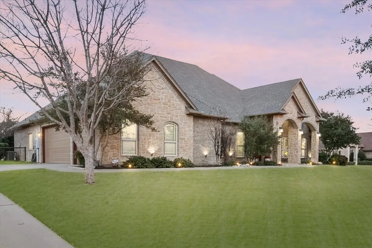 3715 Lonesome Creek Road, Granbury, TX 76049 - Image #1