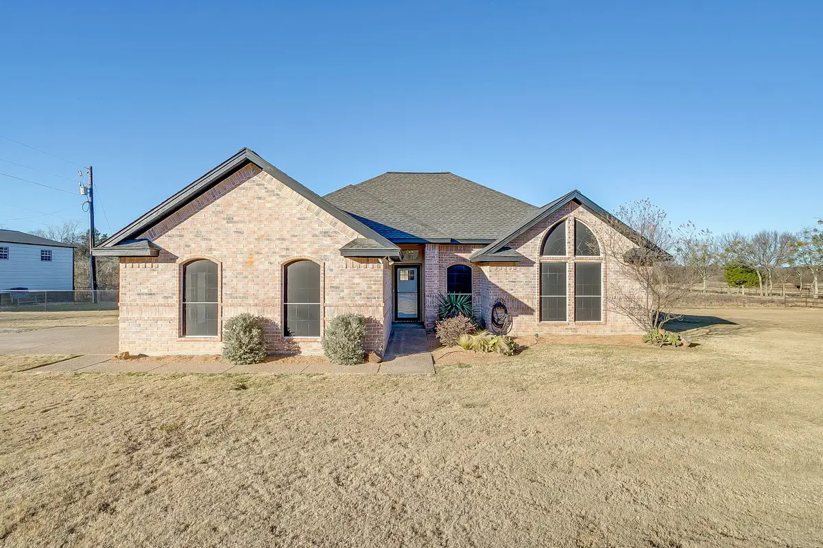 940 County Road 909, Joshua, TX 76058 - Image #1