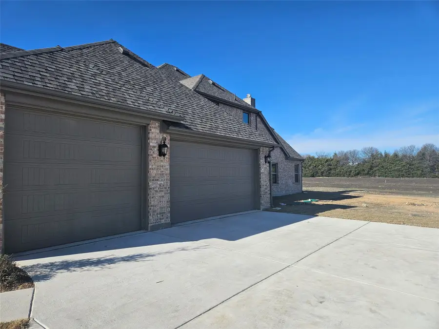 264 Redwood Circle, Trenton, TX 75490 - Image #2