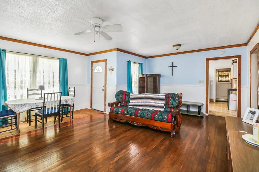 605 W Walnut Street, Coleman, TX 76834 - Image #2