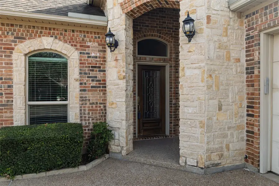 405 Westbury Court, Arlington, TX 76013 - Image #3