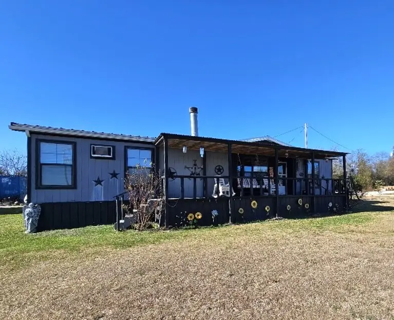 118 Lottie Avenue, Itasca, TX 76055 - Image #1