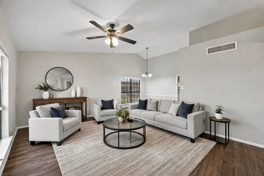 432 E Belt Line Road, Cedar Hill, TX 75104 - Image #2