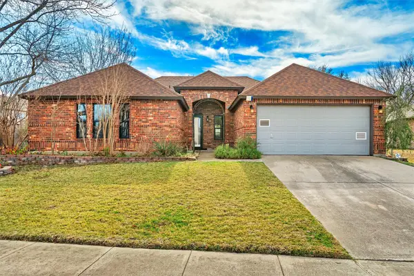 5281 Dillon Circle, Haltom City, TX 76137