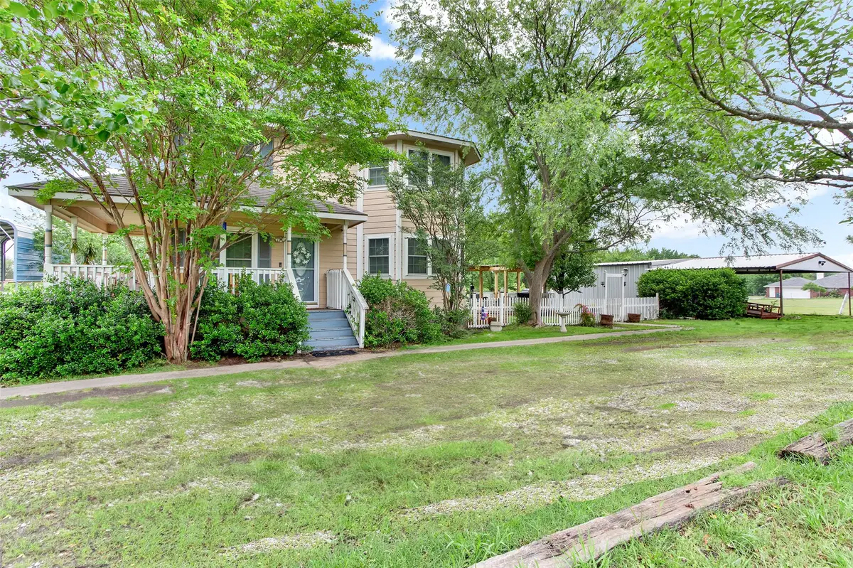 7634 Preston Road, Denison, TX 75020 - Image #1