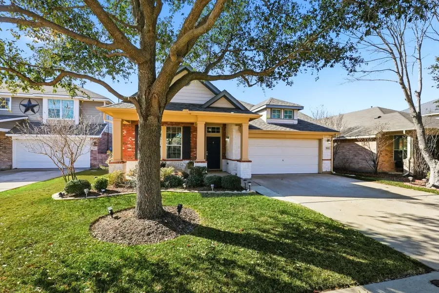 9013 Trail Blazer Drive, Fort Worth, TX 76131 - Image #2