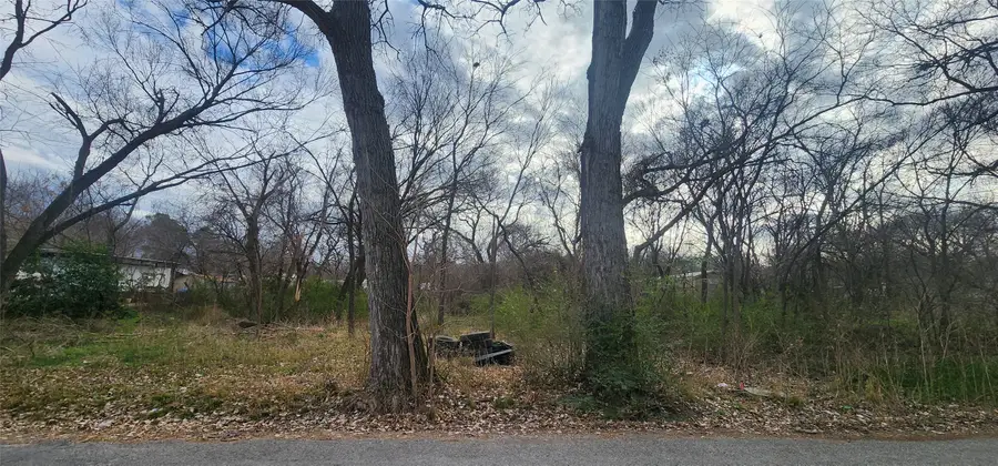 7141 Rucker, Azle, TX 76020 - Image #2