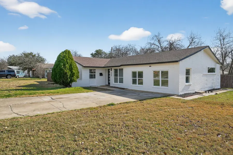 2808 Old North Road, Farmers Branch, TX 75234 - Image #2