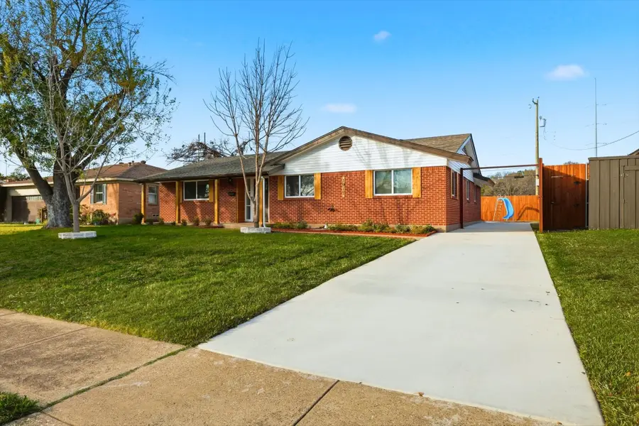 1917 Provincetown Lane, Richardson, TX 75080 - Image #2