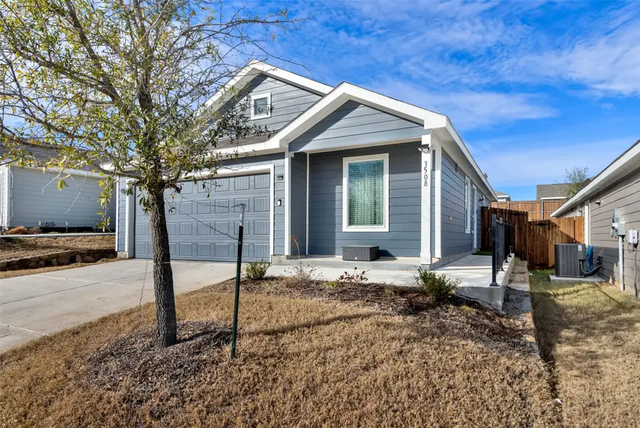 3508 Flicker Lane, McKinney, TX 75071 - Image #2