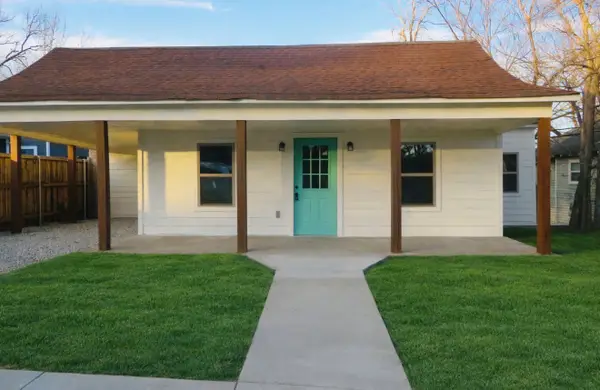 811 W Day Street, Denison, TX 75020