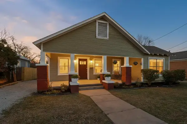 2511 Lipscomb Street, Fort Worth, TX 76110