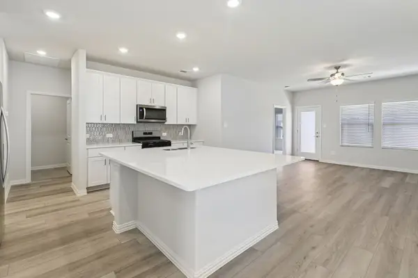 804 Leavenworth Drive, Princeton, TX 75071